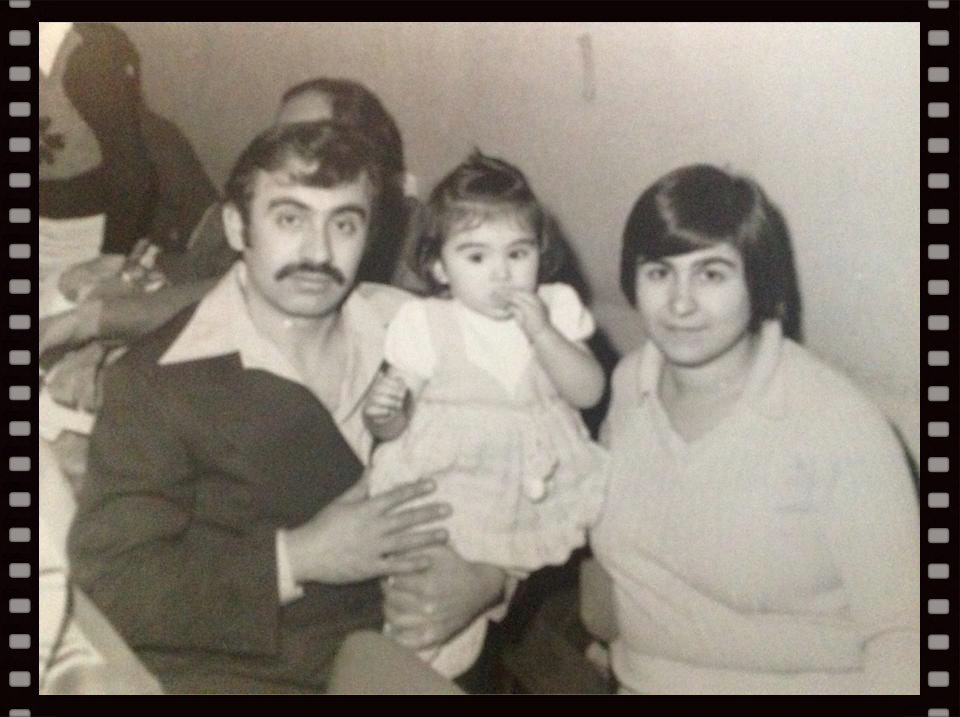 Çocukluğuma Yolculuk- Annem, babam ve ben...